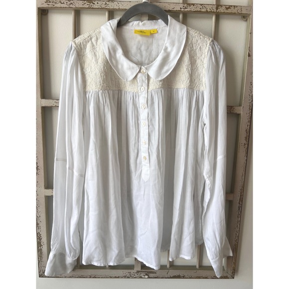 Roller Rabbit Tops - Roller Rabbit White Embroidered Yoke Peter Pan Collar Viscose Blouse Small